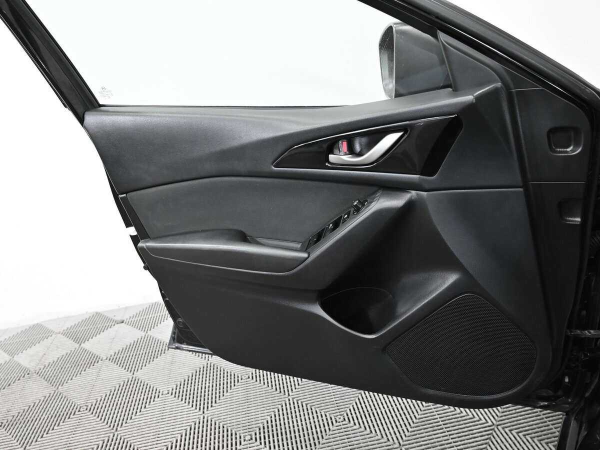 Mazda 3 2013 года с пробегом. Фото: #6