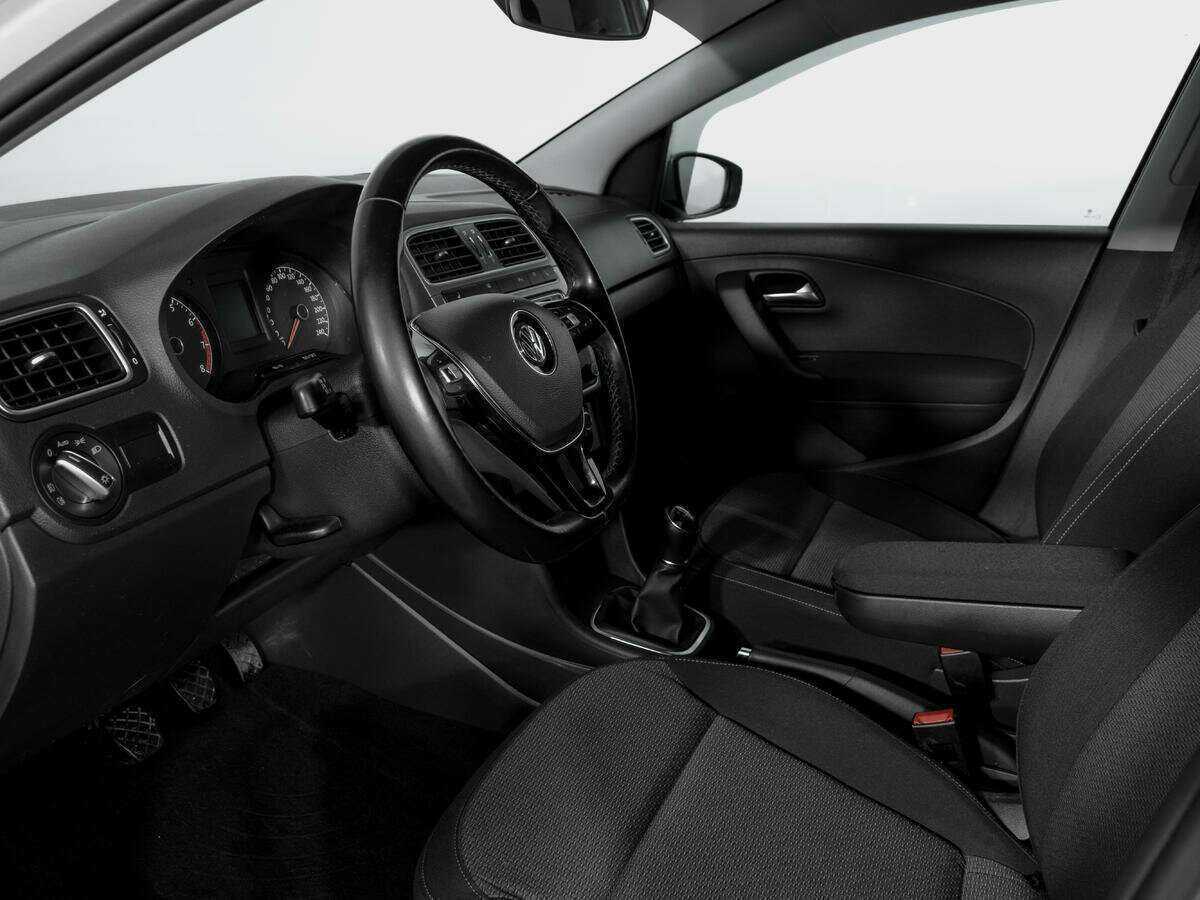 Volkswagen Polo 2018 года с пробегом. Фото: #12
