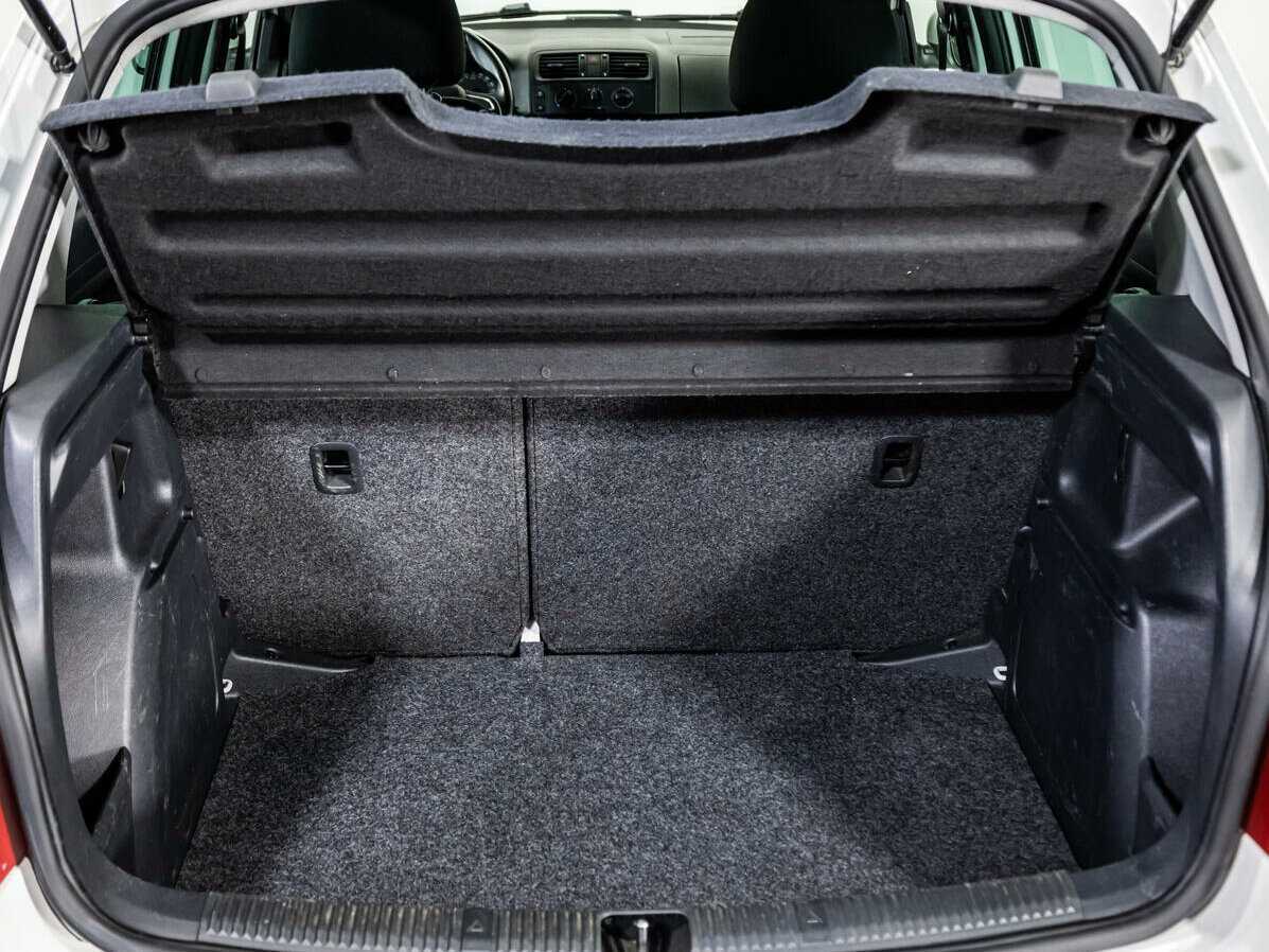 Skoda Fabia 2014 года с пробегом. Фото: #15