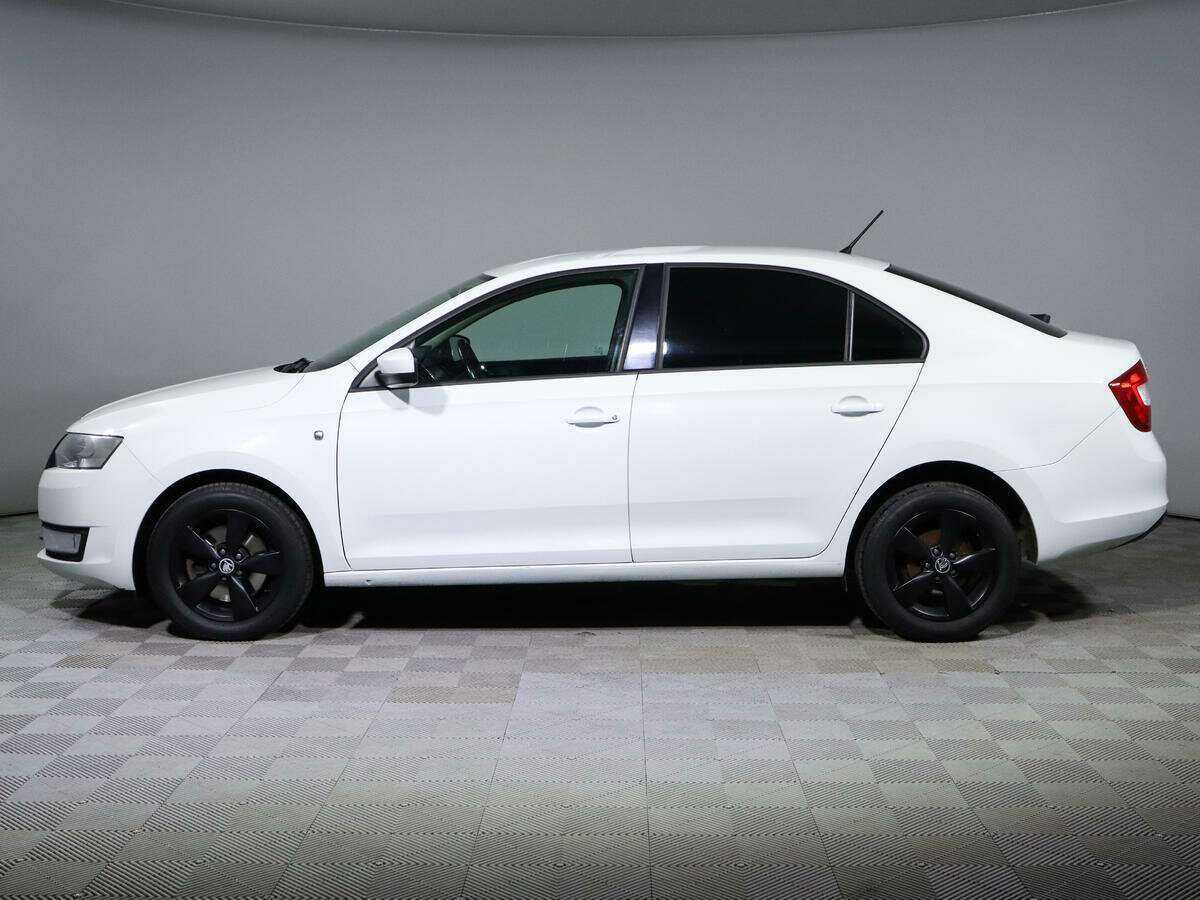 Skoda Rapid 2014 года с пробегом. Фото: #6