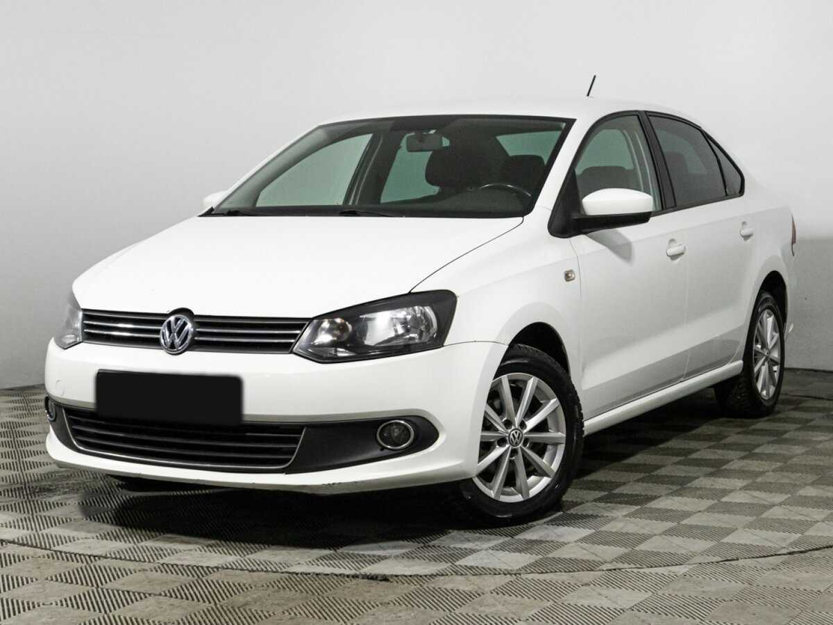Volkswagen Polo 2015 года с пробегом. Посмотреть фото