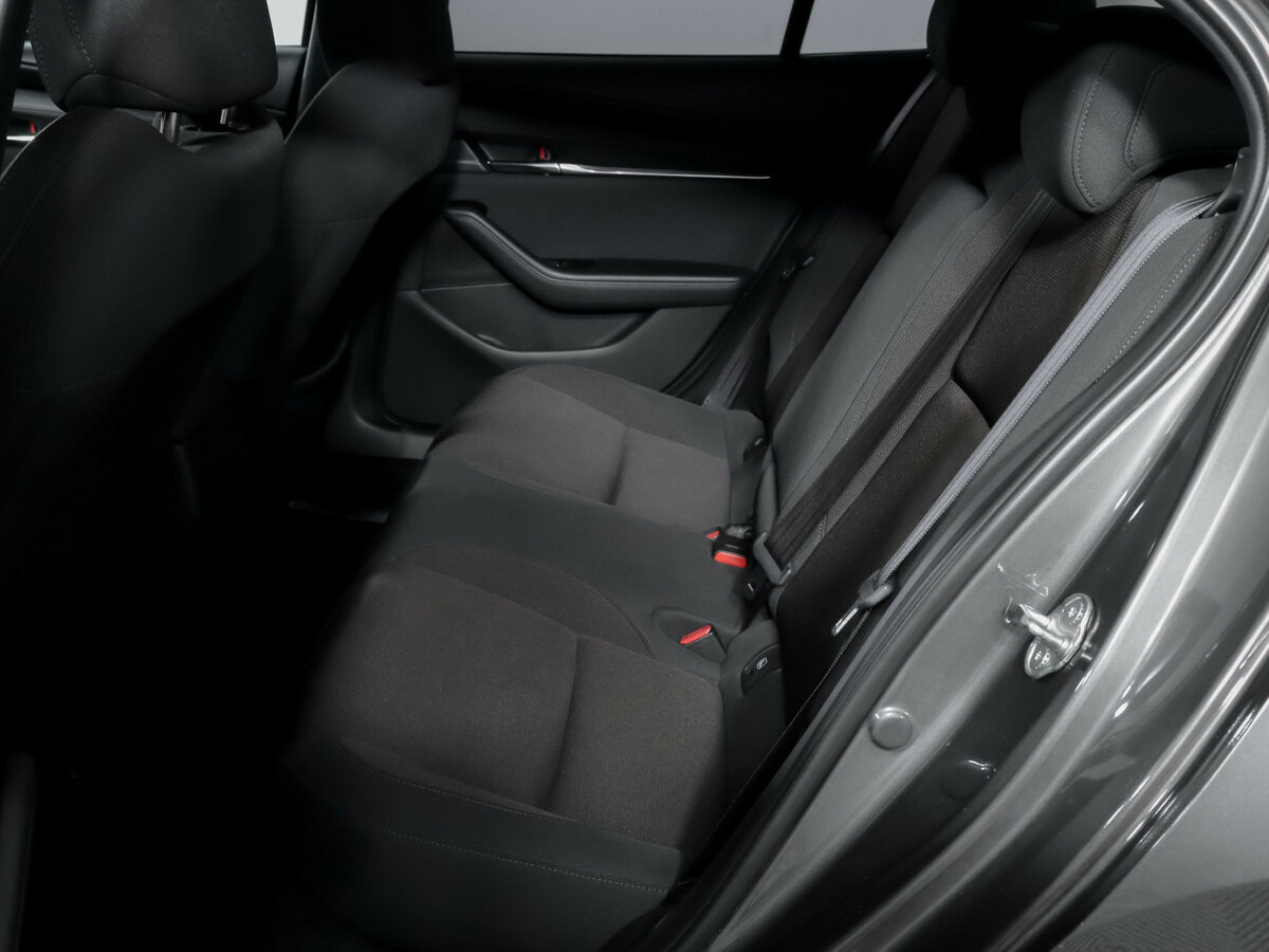 Mazda 3 2019 года с пробегом. Фото: #7