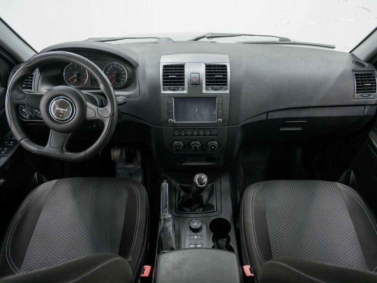 УАЗ Patriot 2015 года с пробегом. Фото: #10
