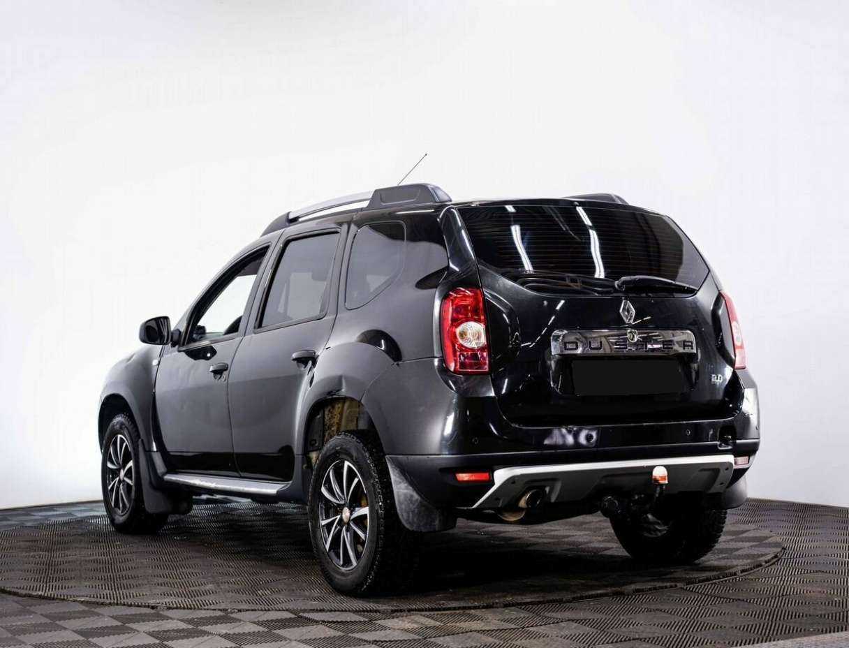 Renault Duster 2013 года с пробегом. Фото: #3