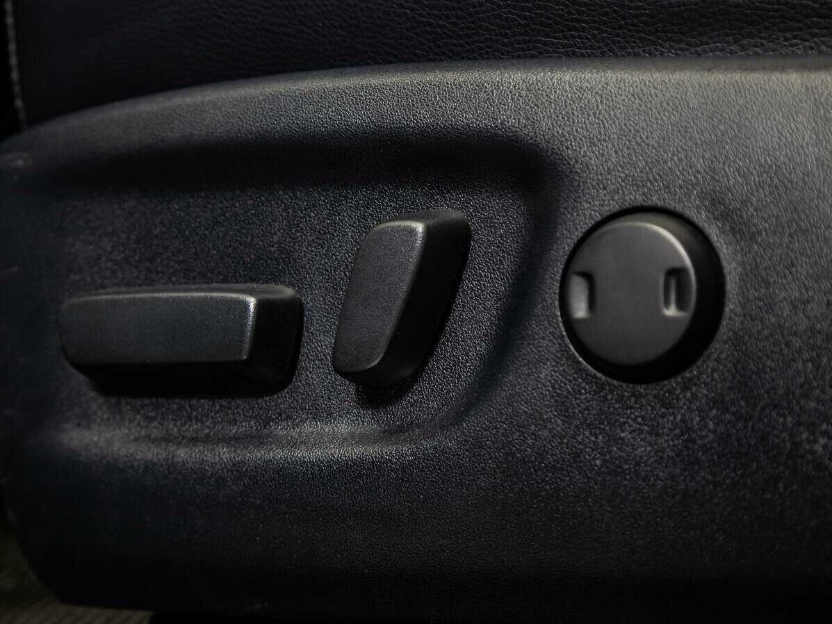 Toyota RAV4 2016 года с пробегом. Фото: #17