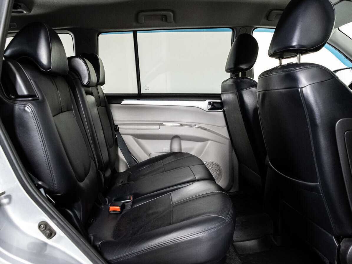 Mitsubishi Pajero Sport 2013 года с пробегом. Фото: #13