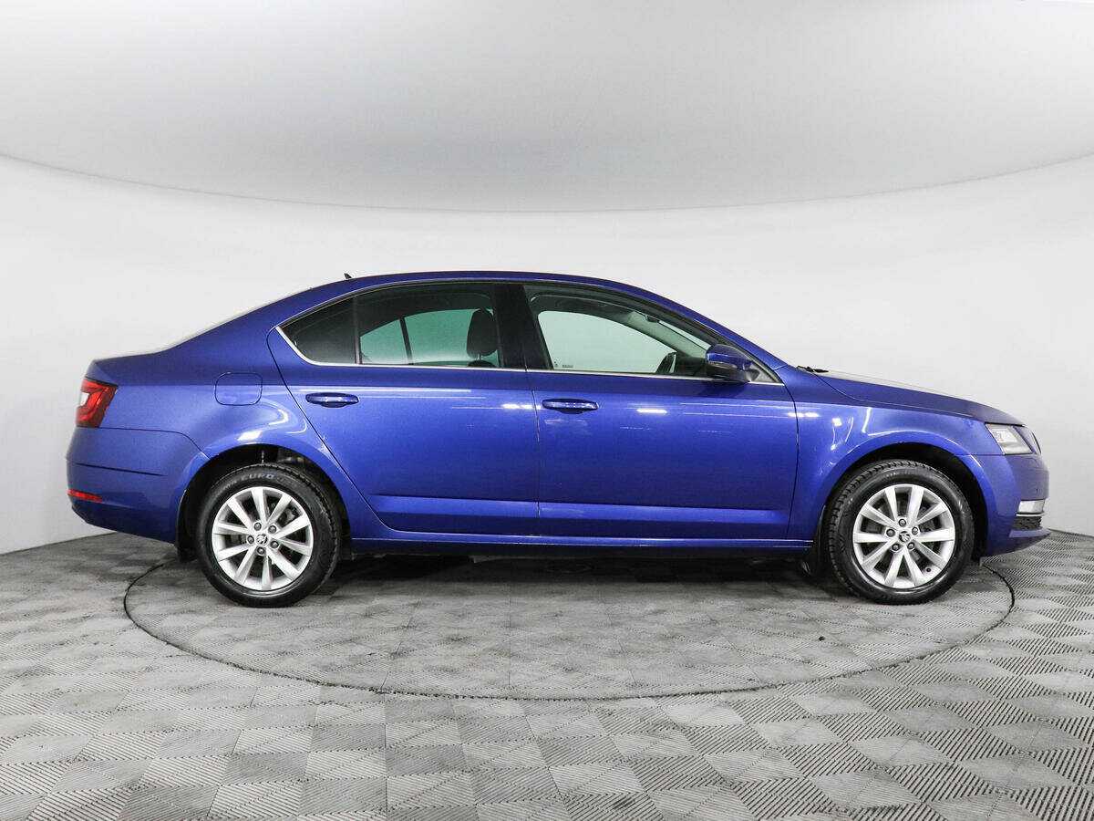 Skoda Octavia 2018 года с пробегом. Фото: #3