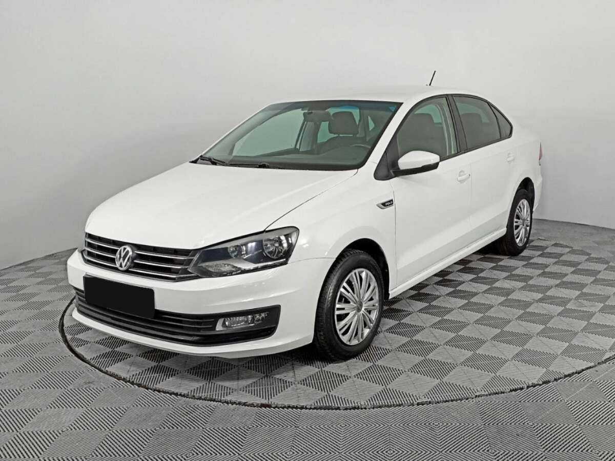 Volkswagen Polo 2018 года с пробегом. Посмотреть фото