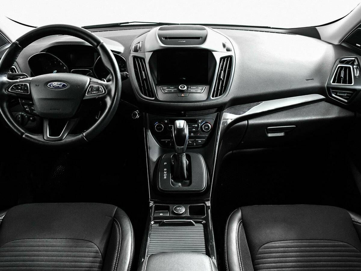 Ford Kuga 2017 года с пробегом. Фото: #10