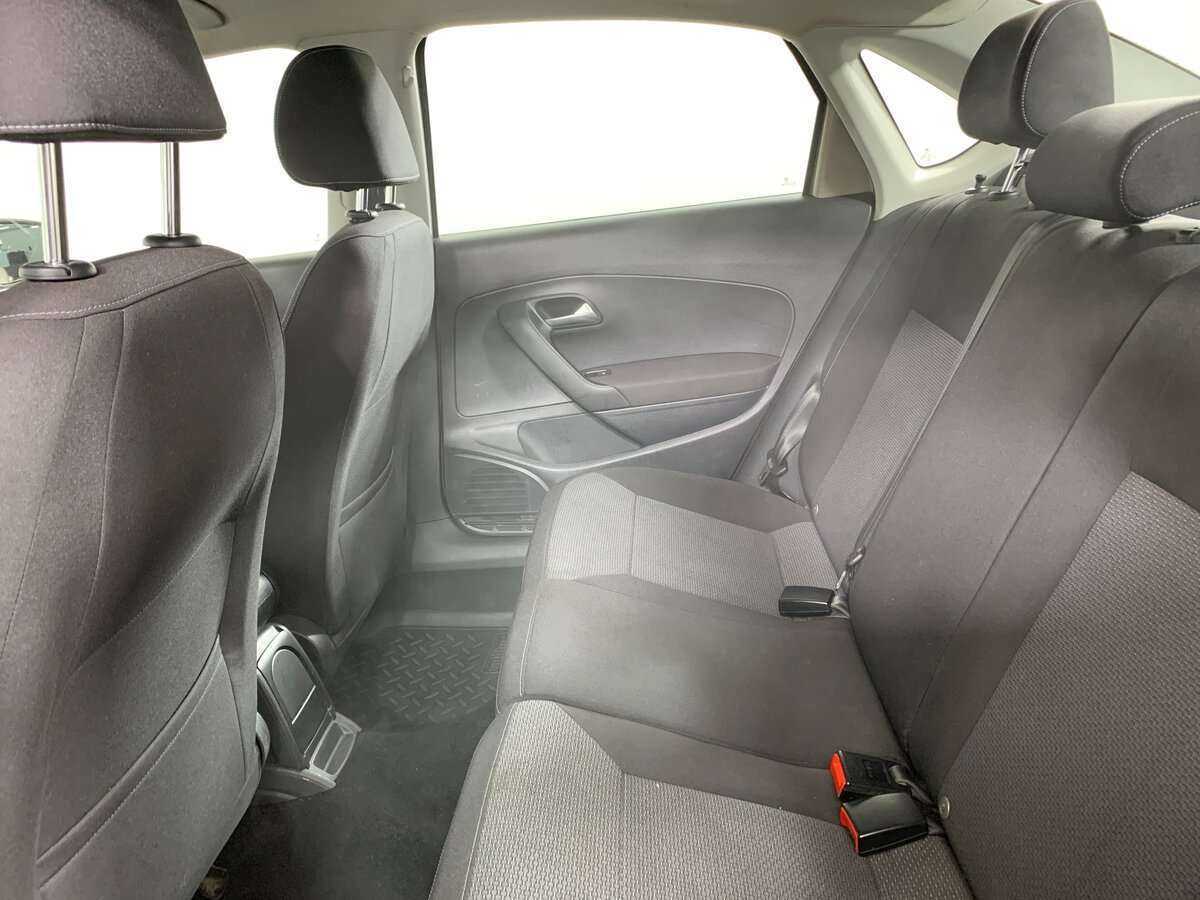 Volkswagen Polo 2015 года с пробегом. Фото: #15