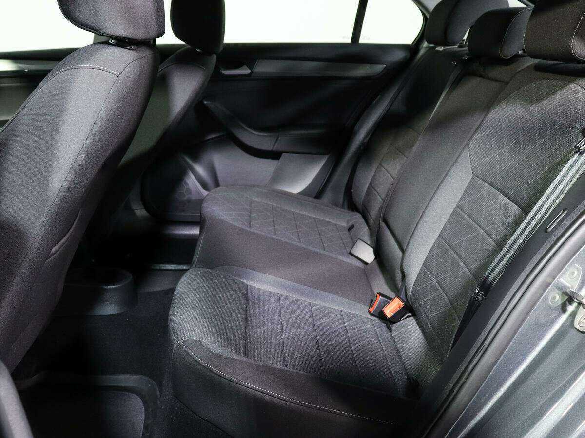 Volkswagen Polo 2021 года с пробегом. Фото: #6