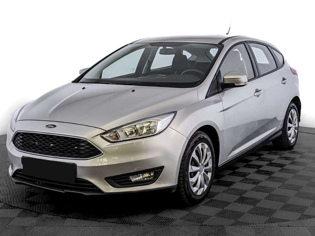 Ford Focus 2016 года с пробегом. Посмотреть фото