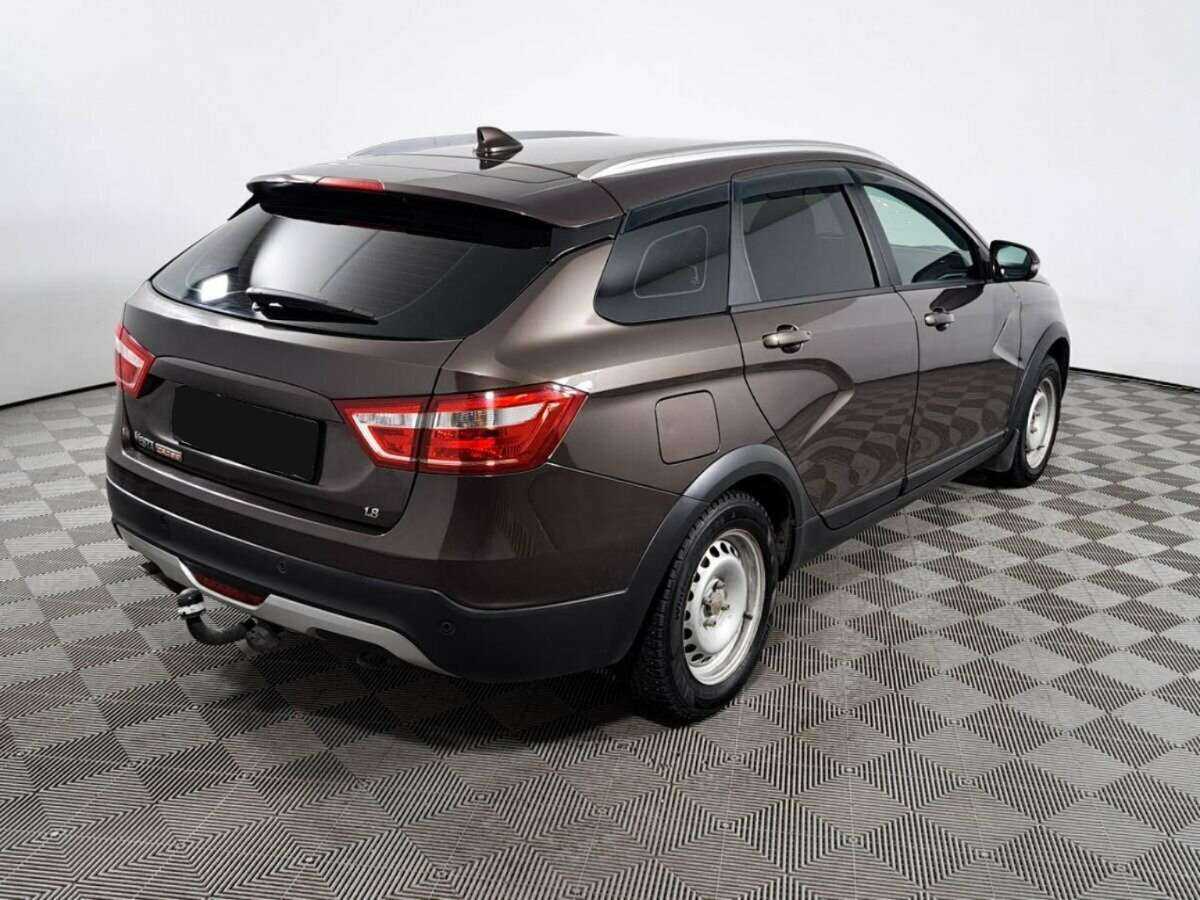 Lada (ВАЗ) Vesta 2017 года с пробегом. Фото: #4