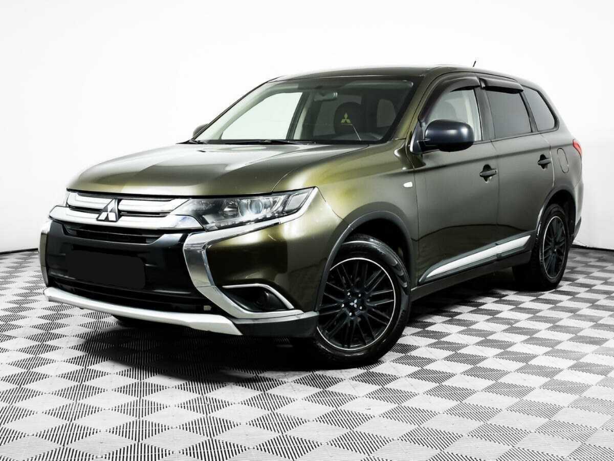 Mitsubishi Outlander 2016 года с пробегом. Фото: #0