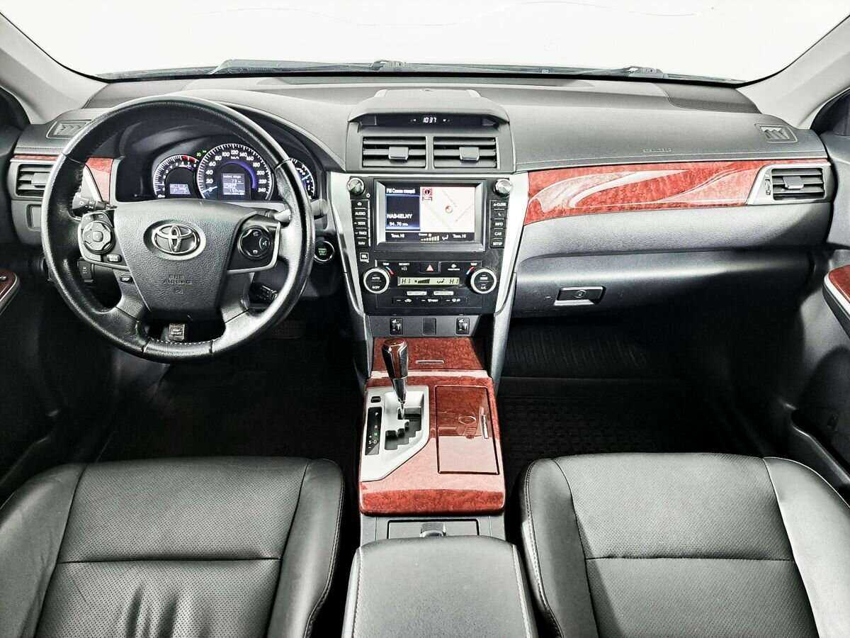 Toyota Camry 2014 года с пробегом. Фото: #9