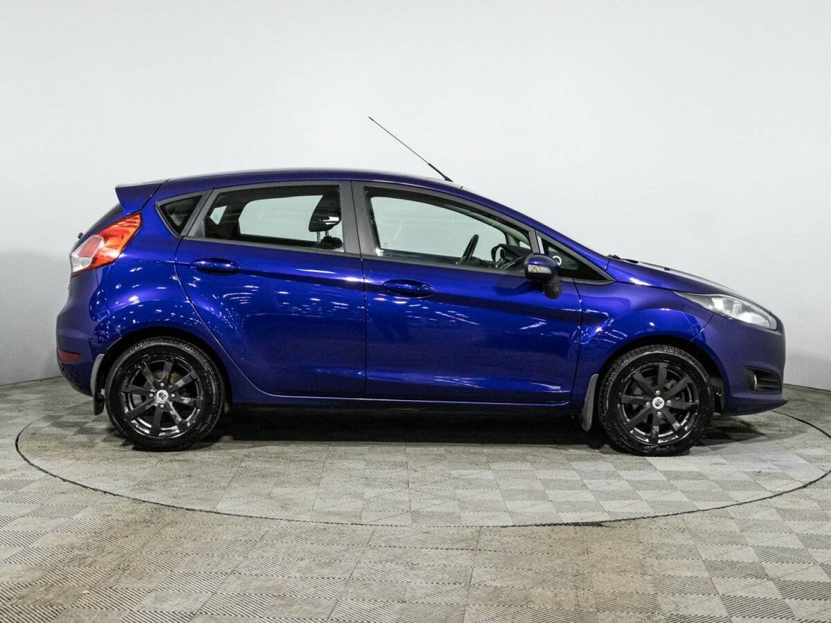 Ford Fiesta 2015 года с пробегом. Фото: #3