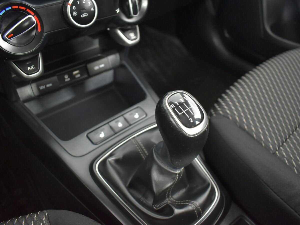 Kia Rio 2019 года с пробегом. Фото: #11