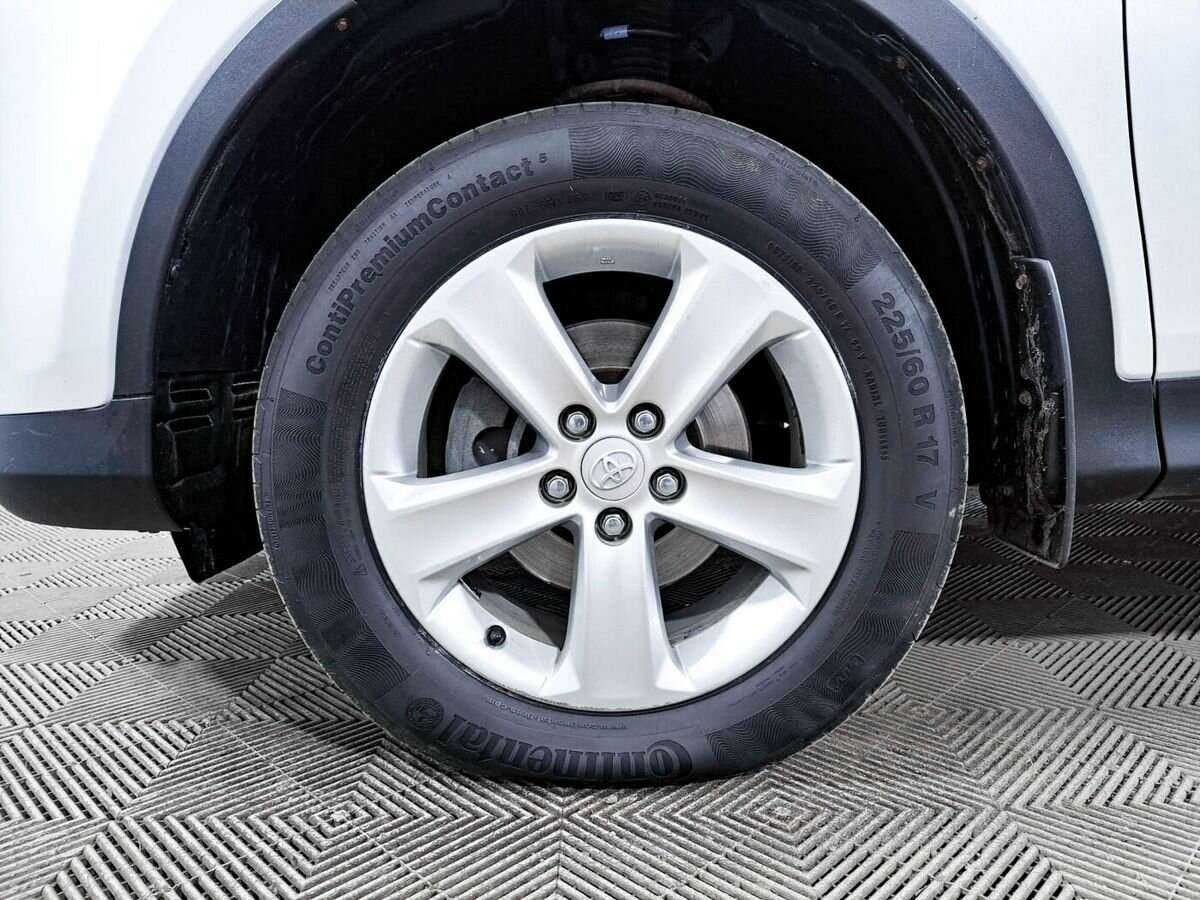 Toyota RAV4 2014 года с пробегом. Фото: #15