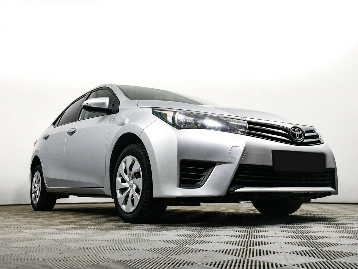 Toyota Corolla 2015 года с пробегом. Фото: #14