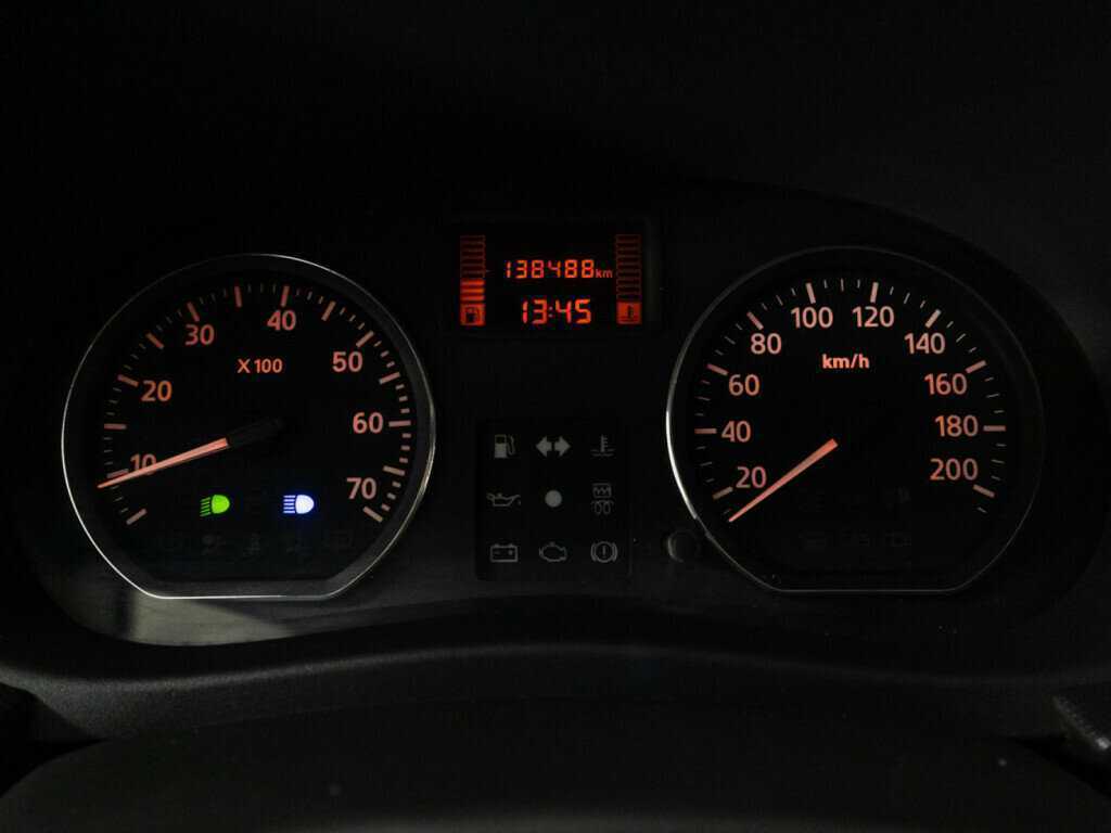 Renault Sandero 2013 года с пробегом. Фото: #11