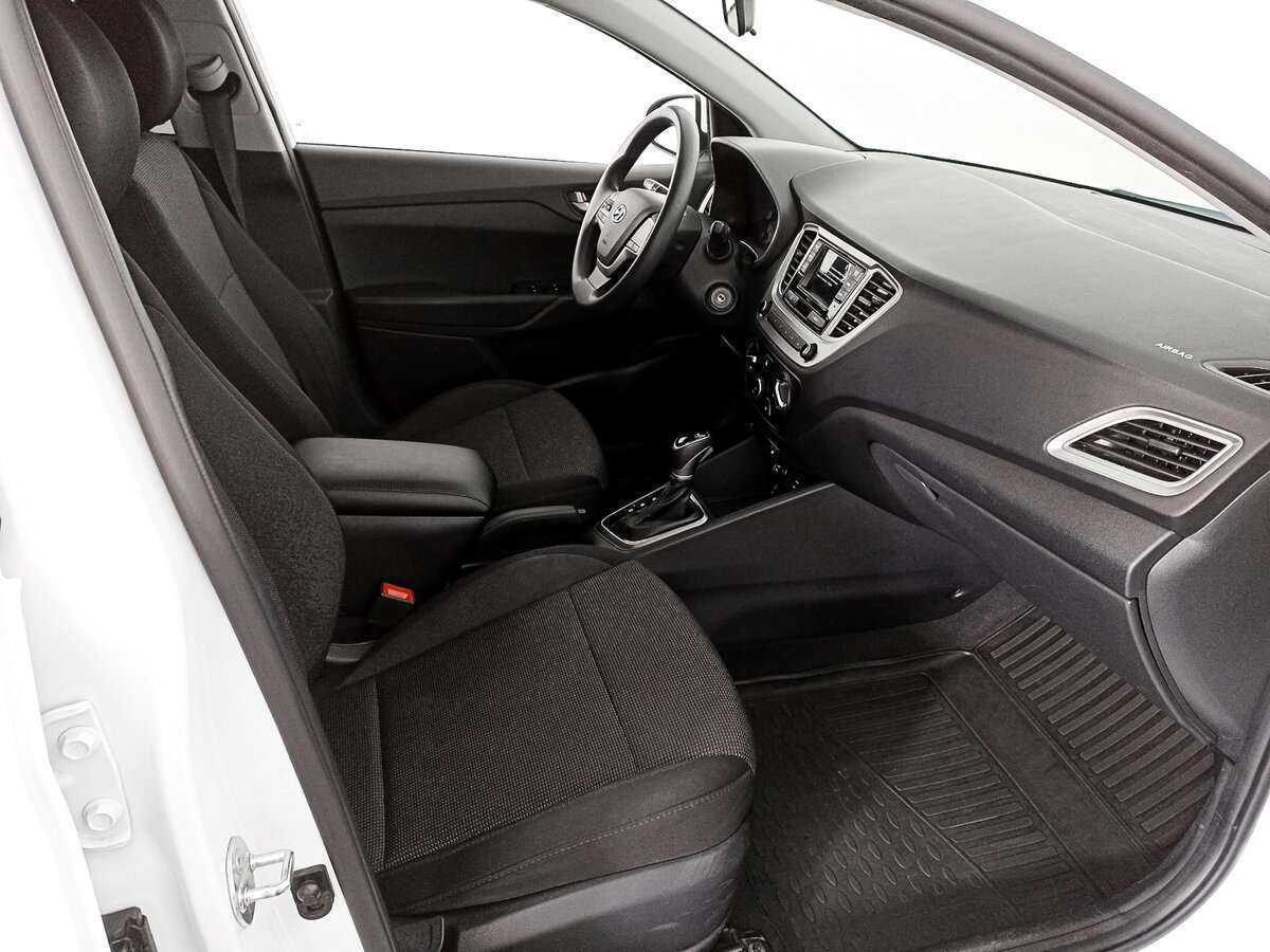 Hyundai Solaris 2020 года с пробегом. Фото: #8