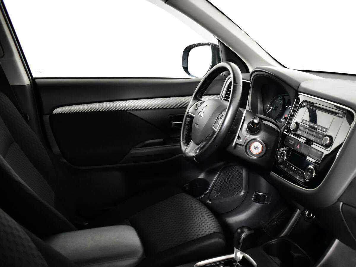 Mitsubishi Outlander 2013 года с пробегом. Фото: #8
