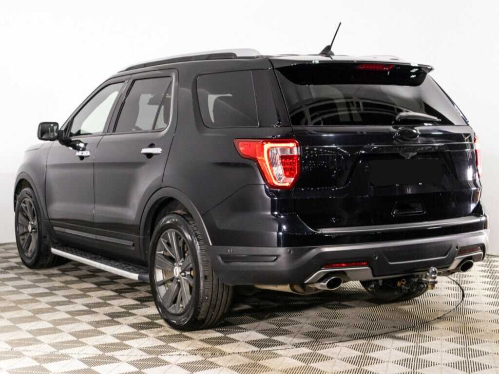 Ford Explorer 2018 года с пробегом. Фото: #6