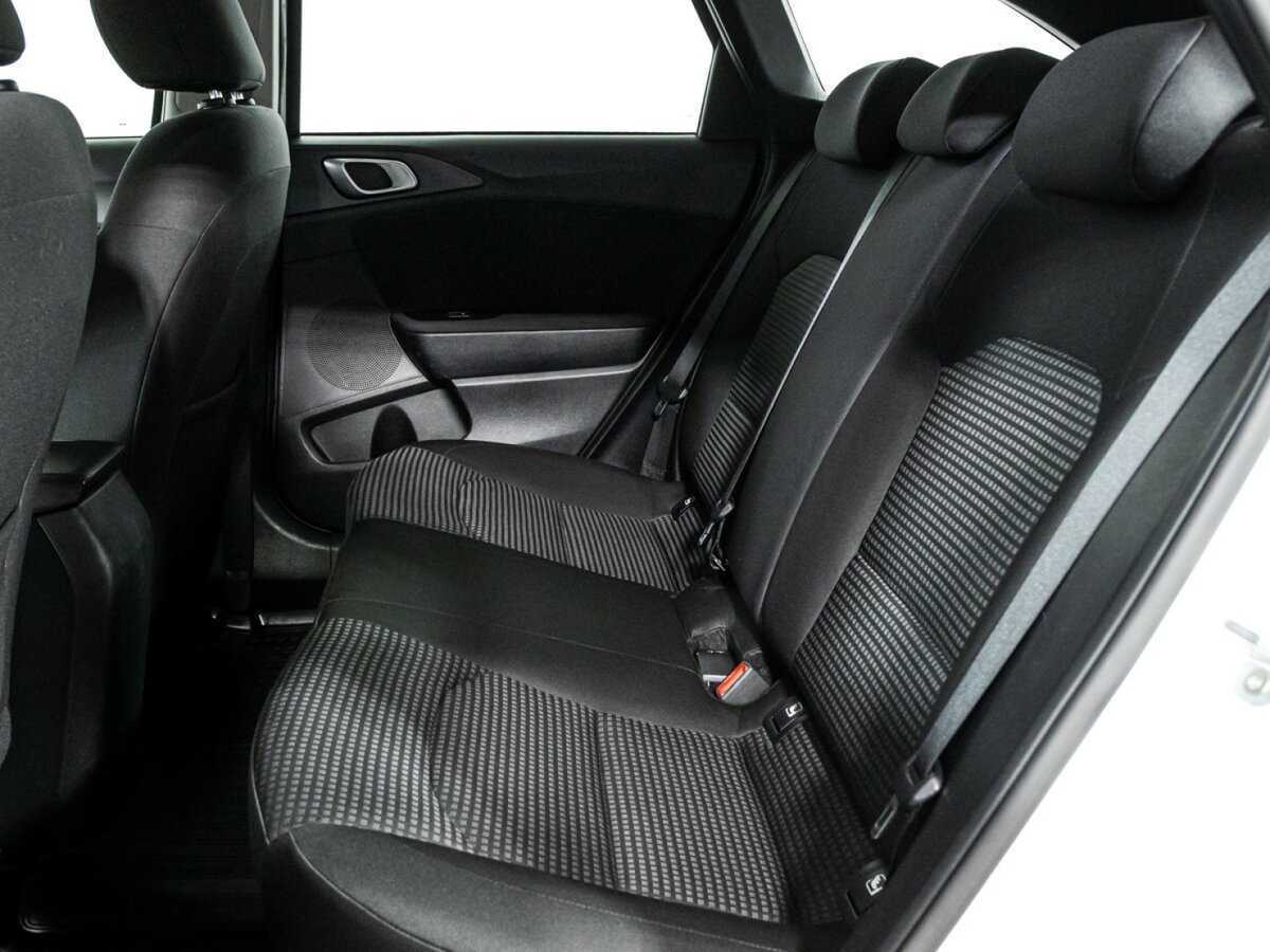 Kia Ceed 2020 года с пробегом. Фото: #10