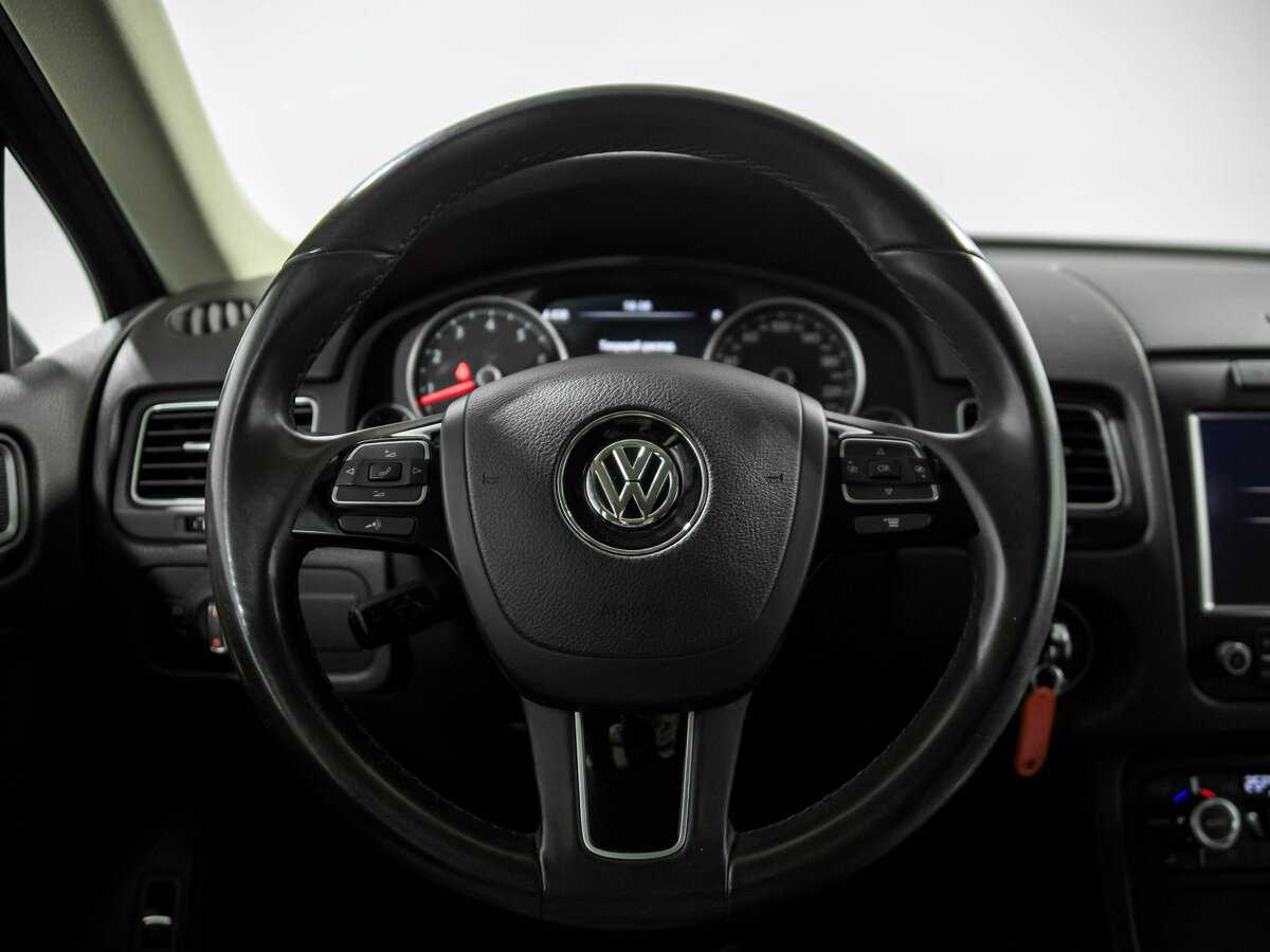 Volkswagen Touareg 2013 года с пробегом. Фото: #8