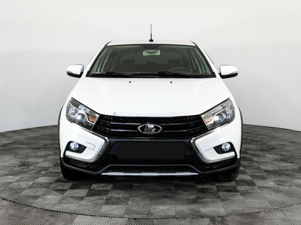 Lada (ВАЗ) Vesta 2018 года с пробегом. Фото: #1