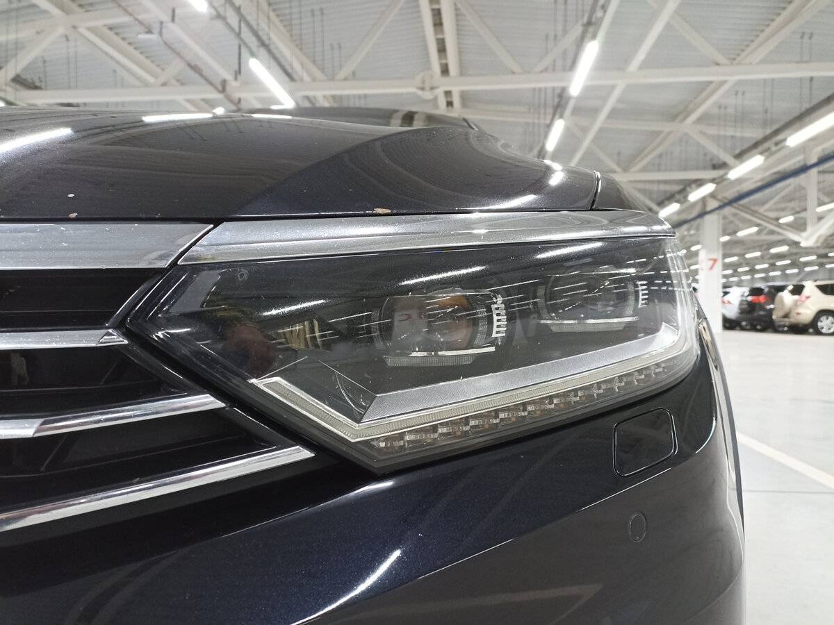 Volkswagen Passat 2018 года с пробегом. Фото: #16