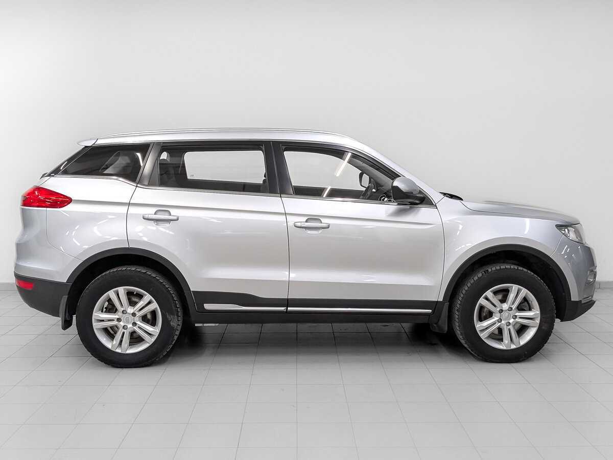 Geely Atlas 2018 года с пробегом. Фото: #3