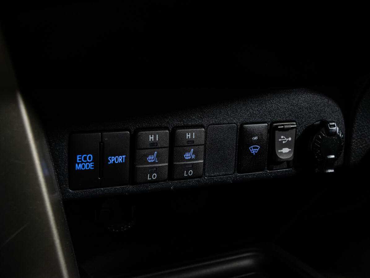 Toyota RAV4 2013 года с пробегом. Фото: #15