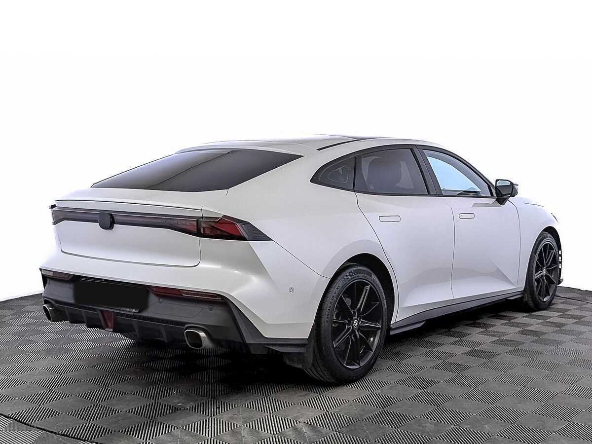 Changan UNI-V 2023 года с пробегом. Фото: #4