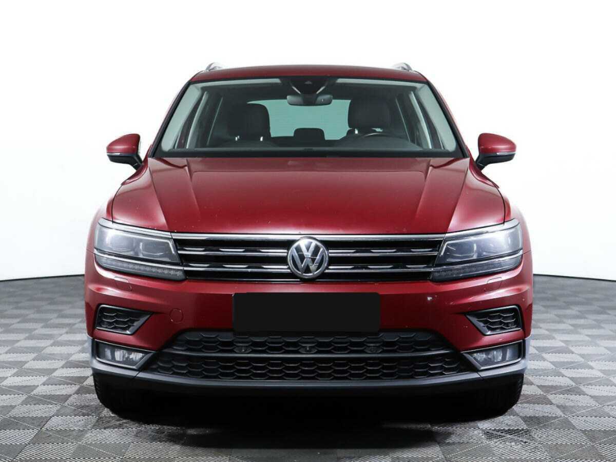 Volkswagen Tiguan 2019 года с пробегом. Посмотреть фото