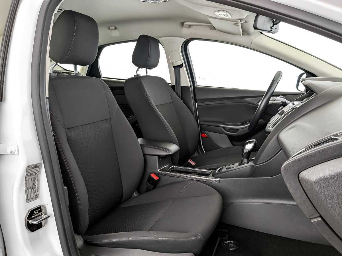 Ford Focus 2018 года с пробегом. Фото: #20