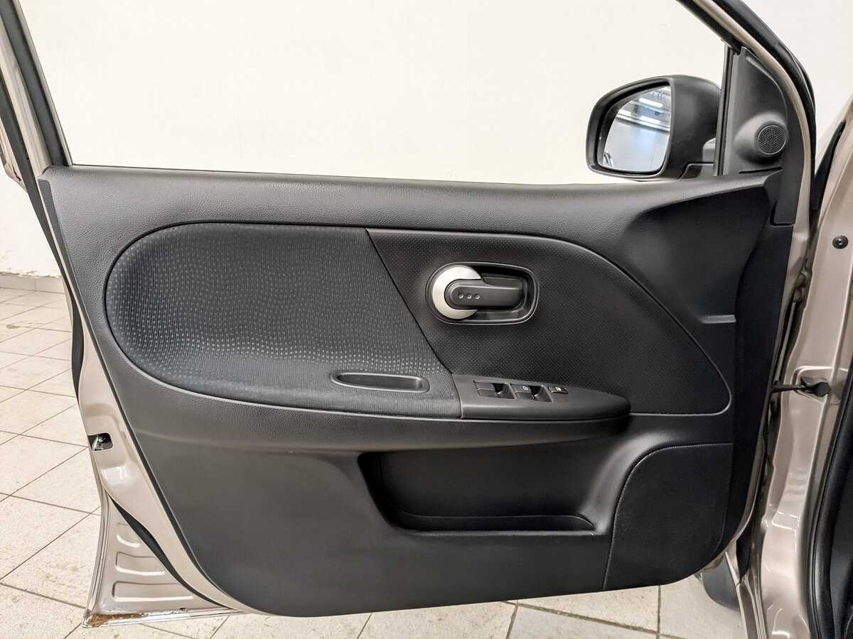 Nissan Note 2013 года с пробегом. Фото: #18