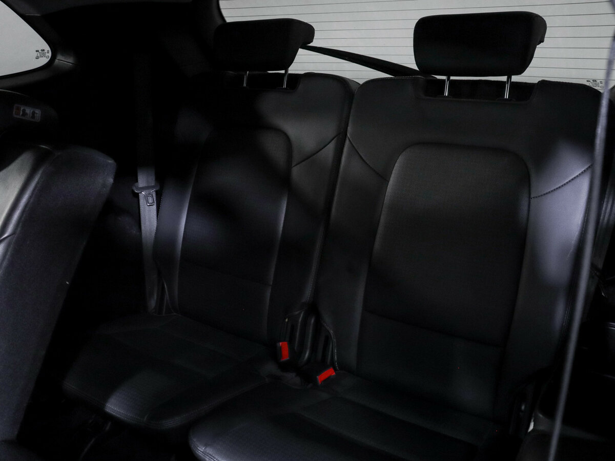 Hyundai Santa Fe 2014 года с пробегом. Фото: #10