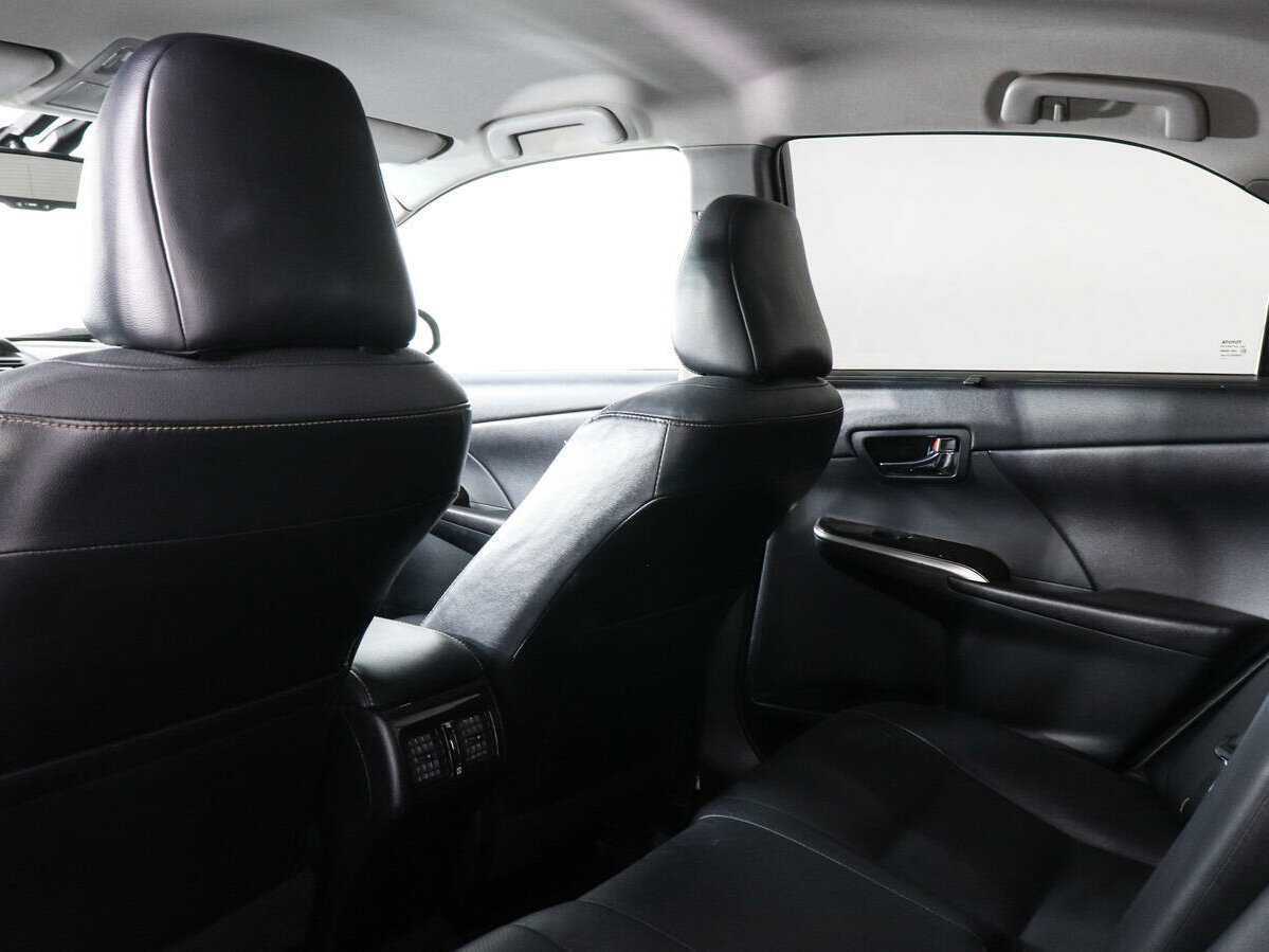 Toyota Camry 2017 года с пробегом. Фото: #10