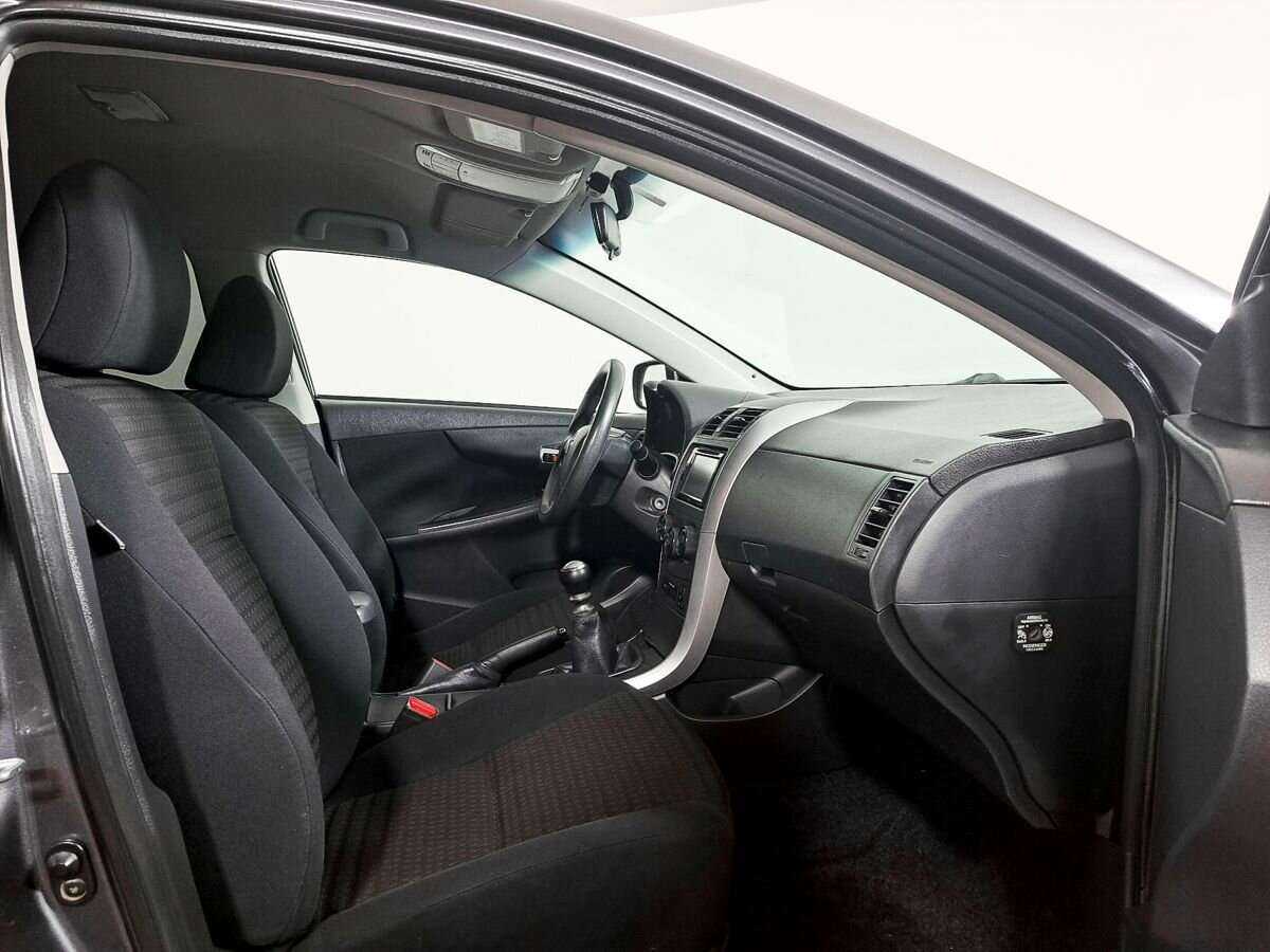 Toyota Corolla 2012 года с пробегом. Фото: #8