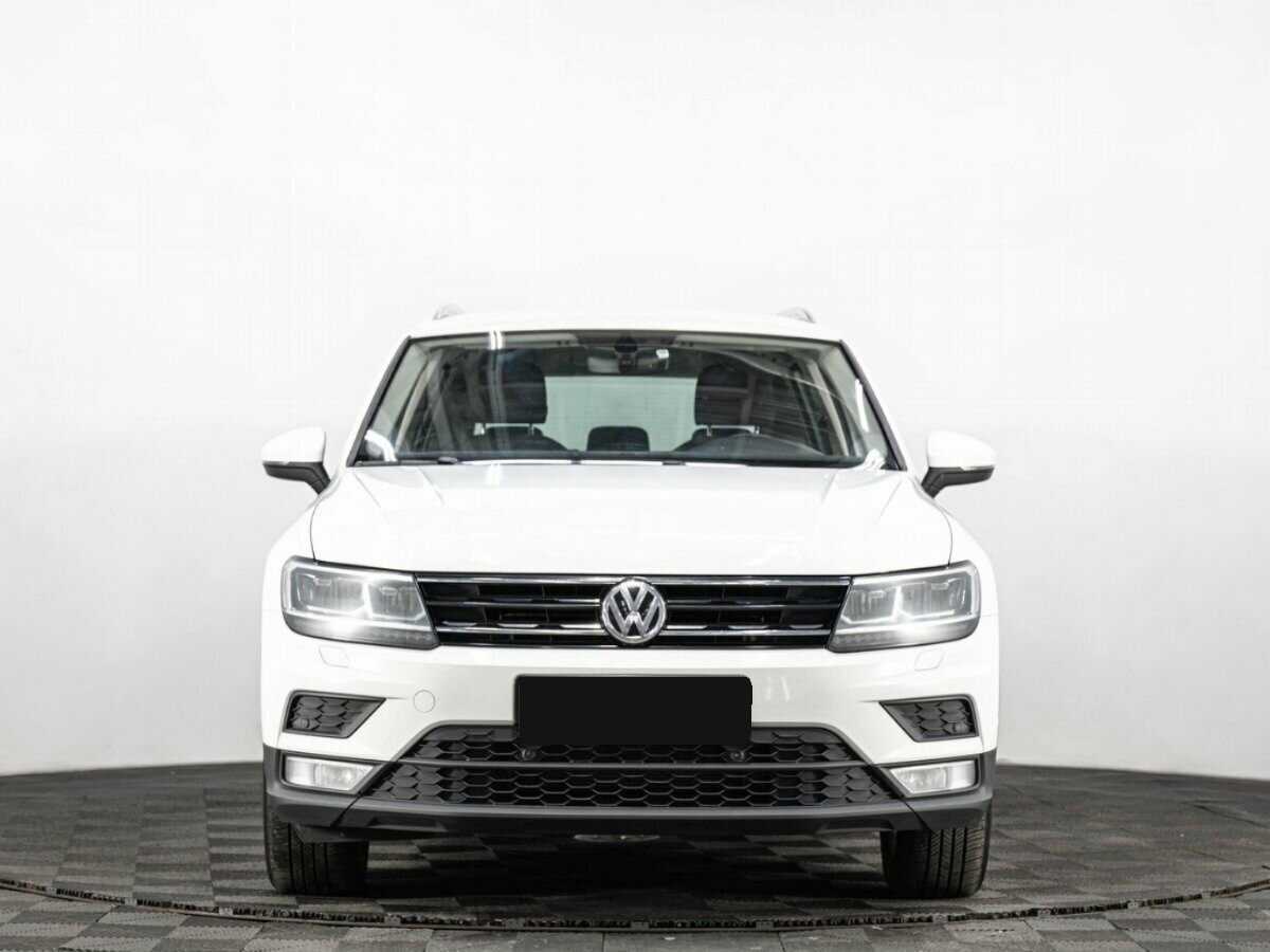 Volkswagen Tiguan 2017 года с пробегом. Фото: #1