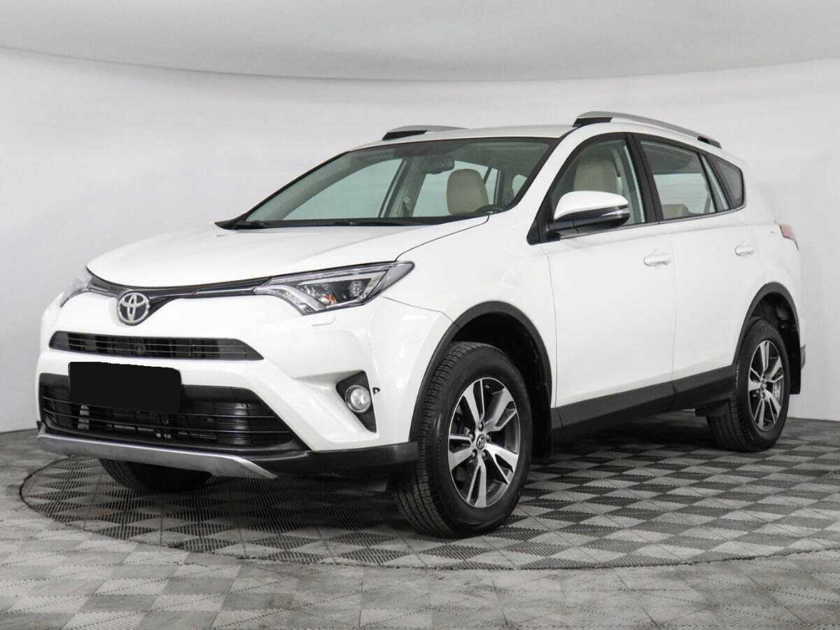 Toyota RAV4 2017 года с пробегом. Посмотреть фото