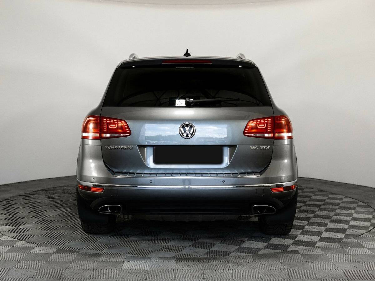 Volkswagen Touareg 2016 года с пробегом. Фото: #4