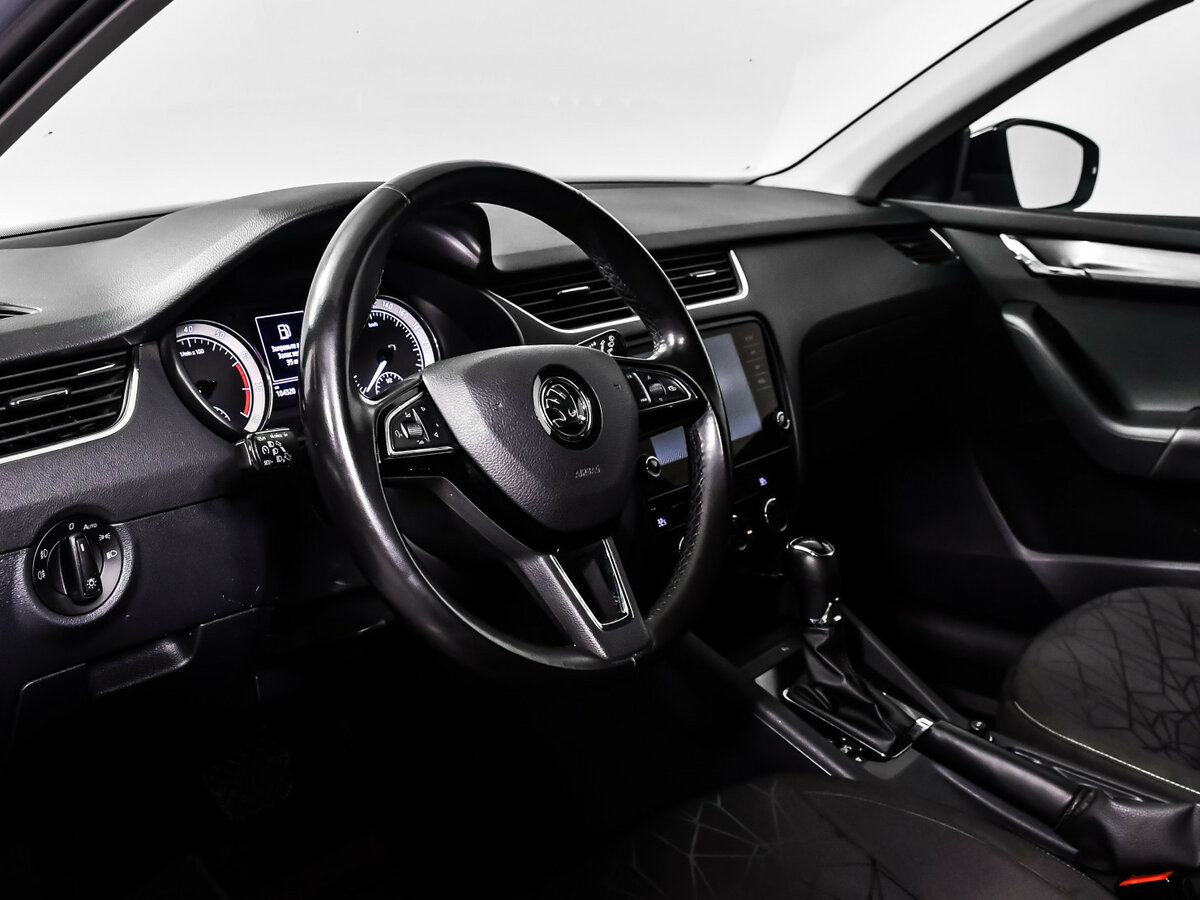 Skoda Octavia 2020 года с пробегом. Фото: #10