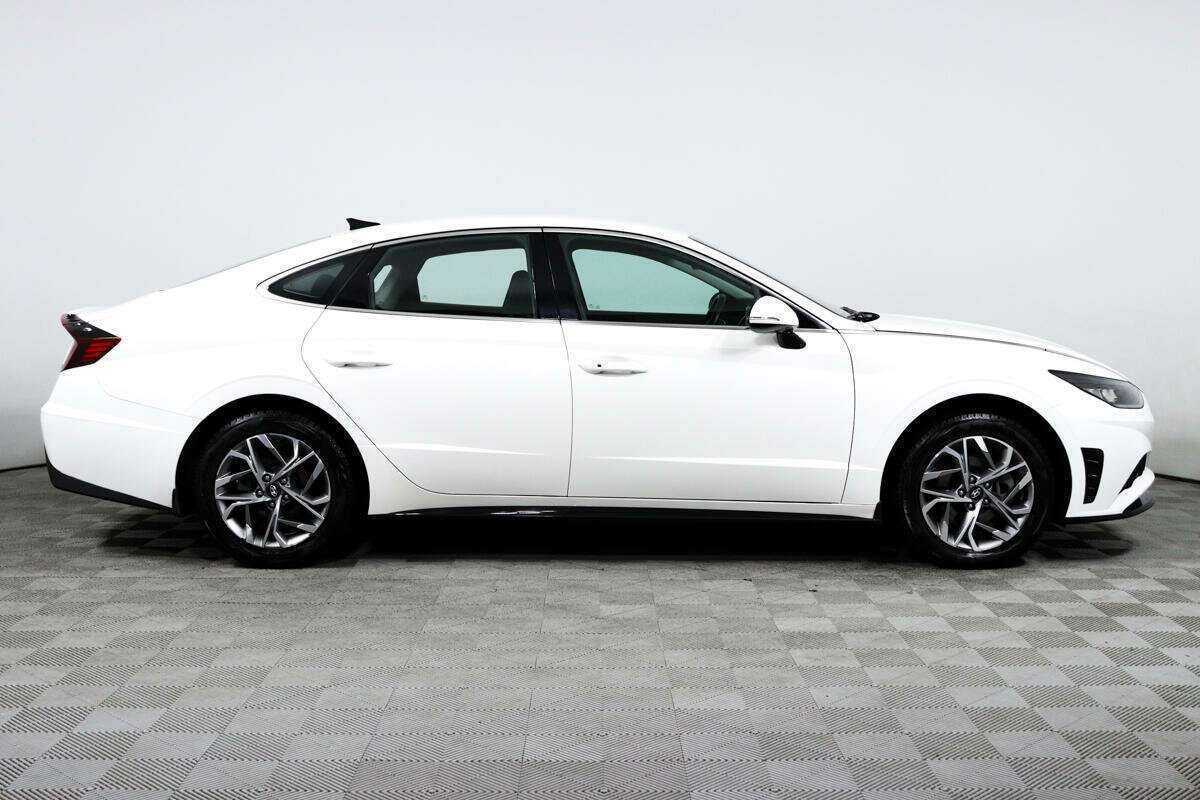 Hyundai Sonata 2020 года с пробегом. Фото: #3