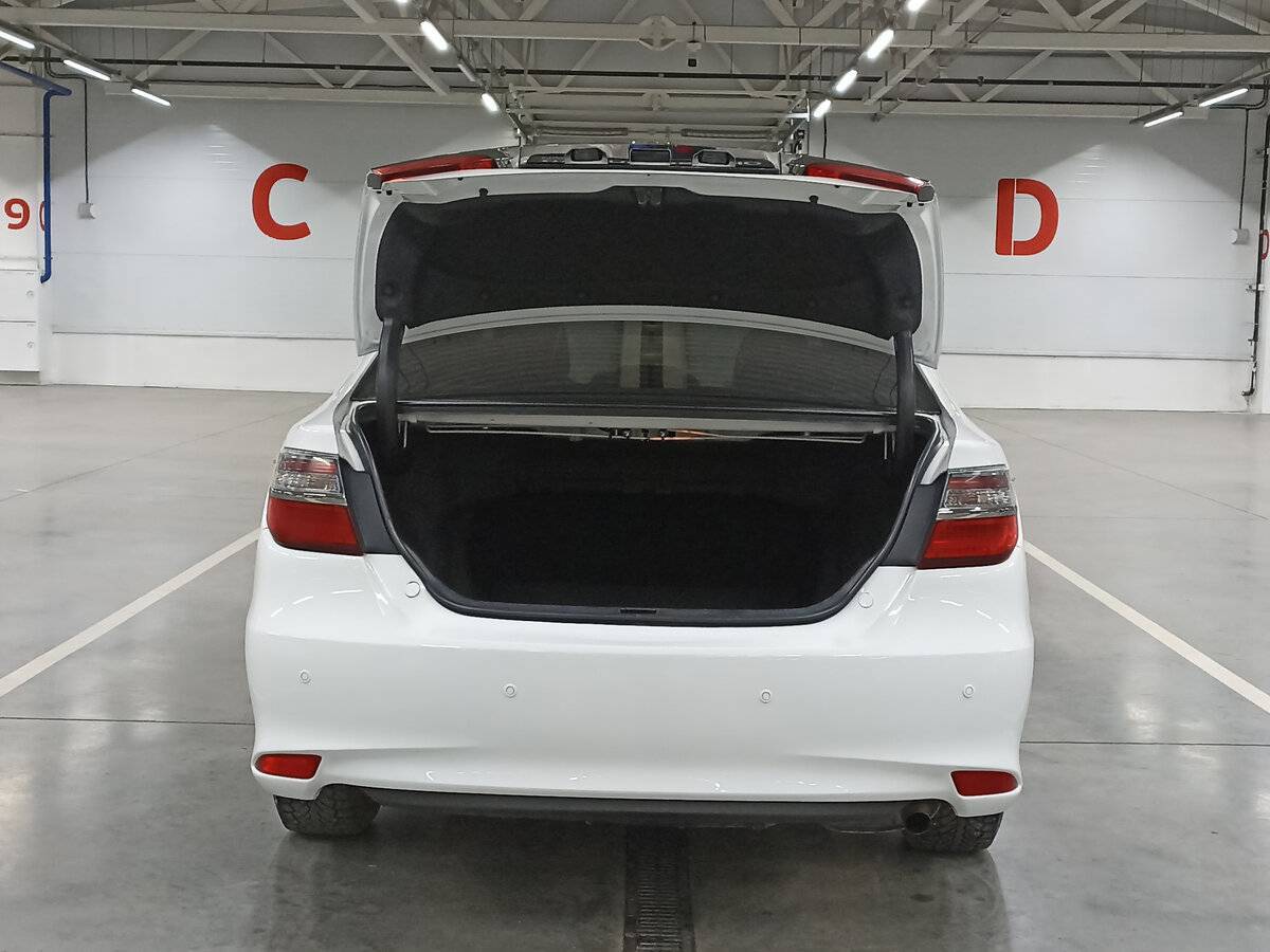 Toyota Camry 2016 года с пробегом. Фото: #9