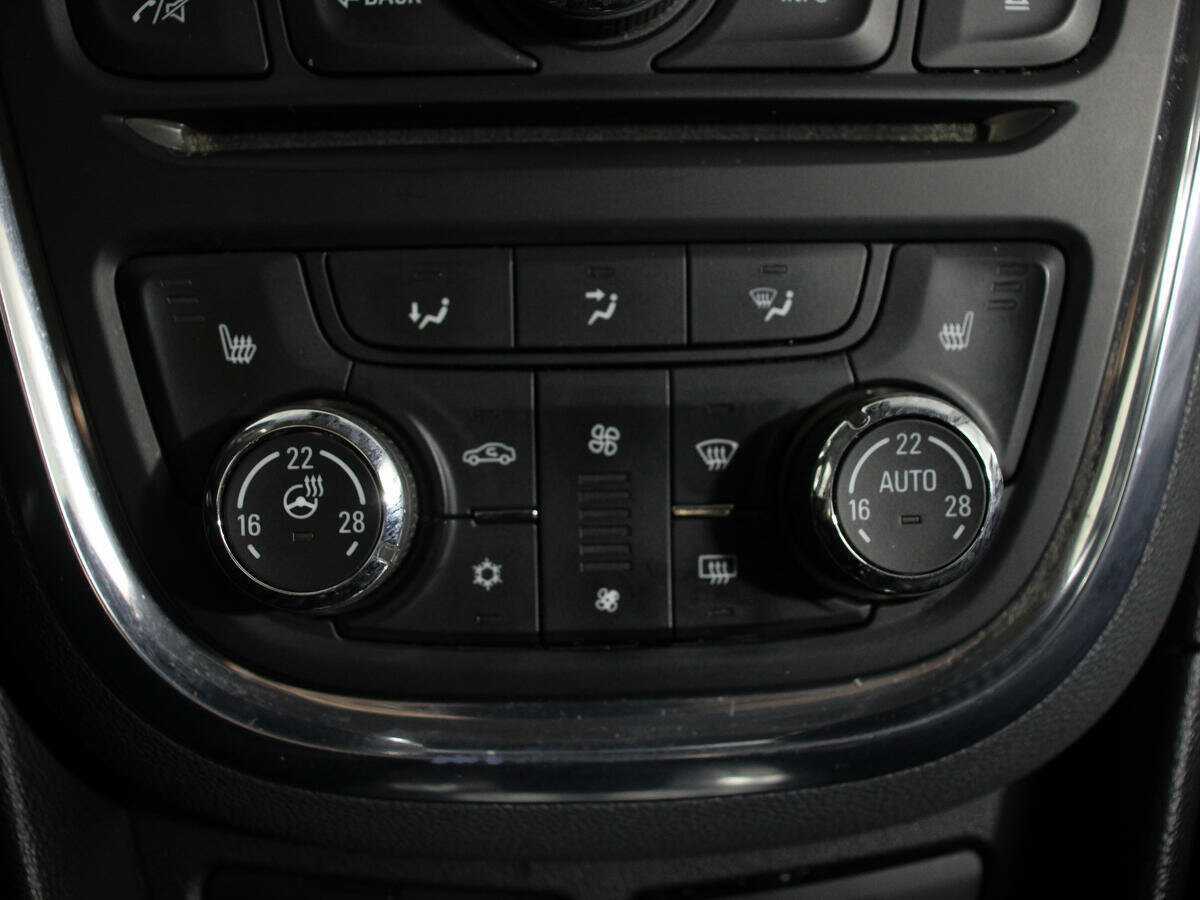 Opel Mokka 2013 года с пробегом. Фото: #17