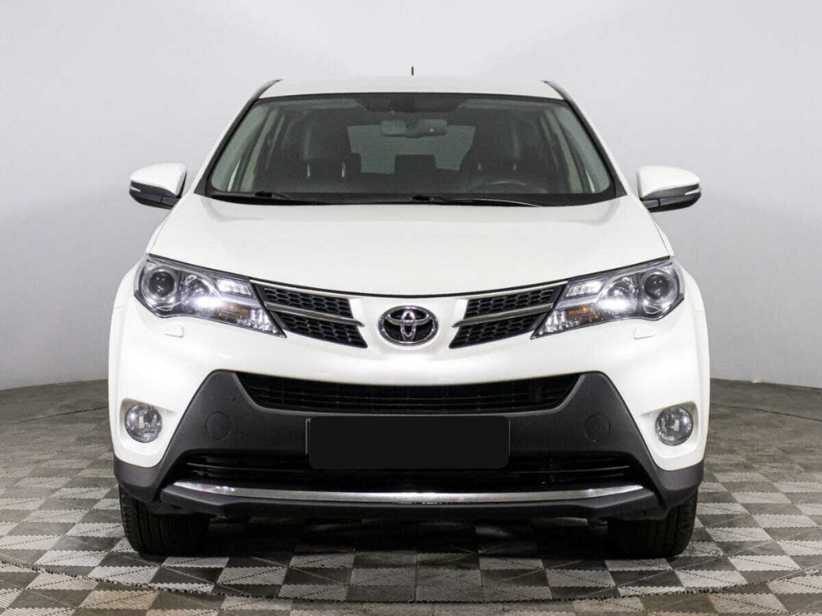 Toyota RAV4 2013 года с пробегом. Фото: #1