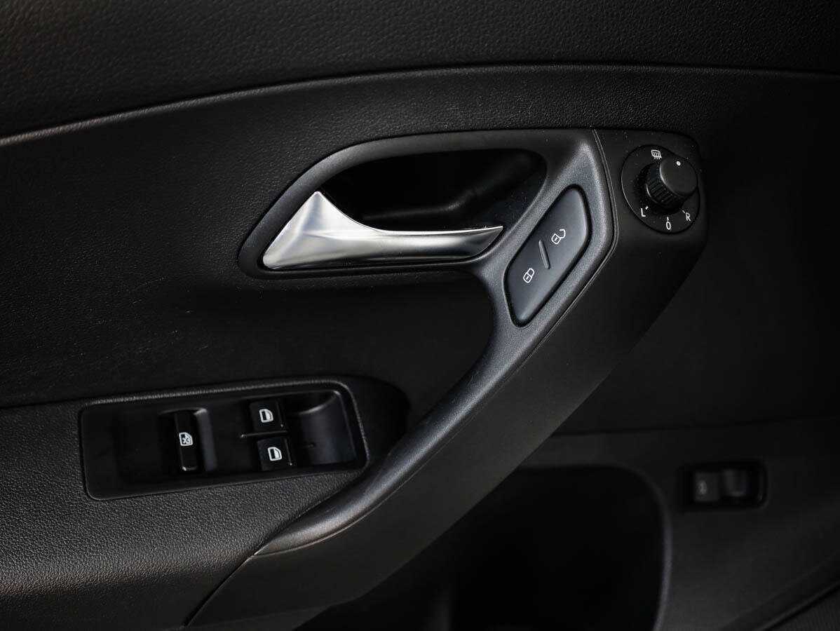 Volkswagen Polo 2017 года с пробегом. Фото: #15