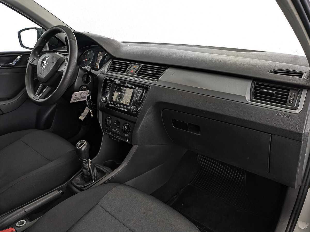 Skoda Rapid 2017 года с пробегом. Фото: #12
